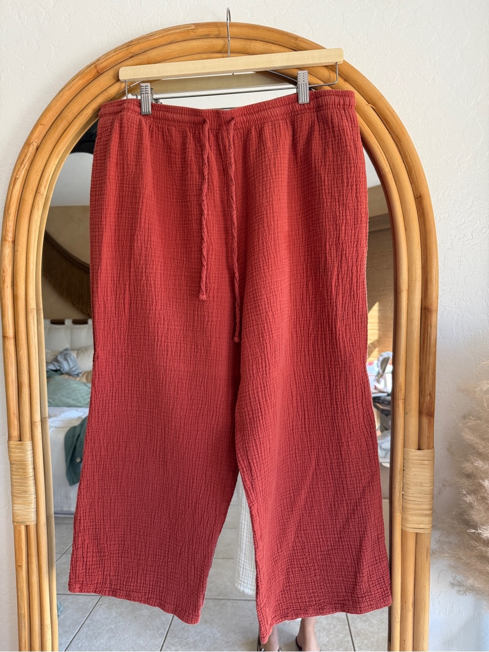 Jessica Simpson Rust Red Cropped Wide-Leg Pants